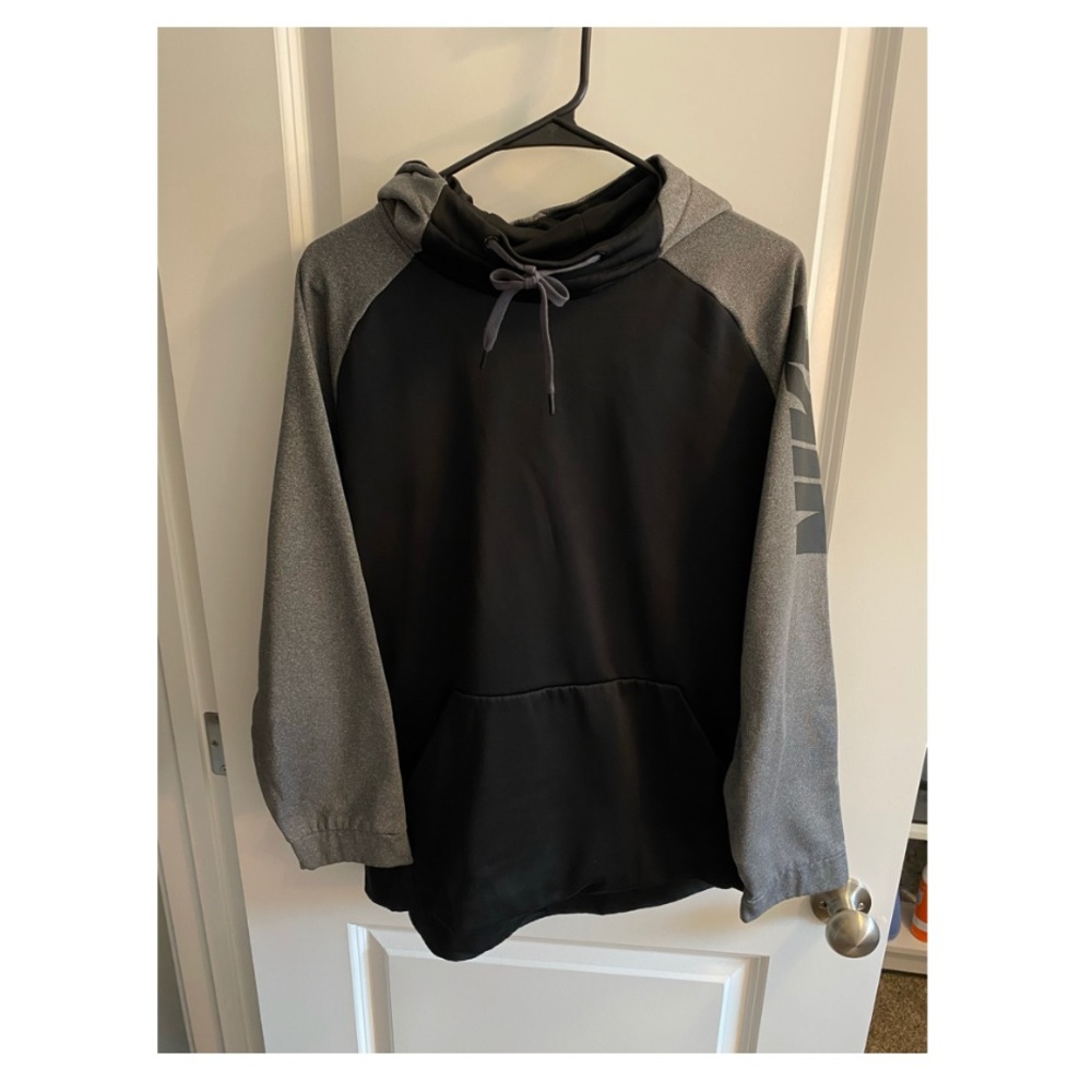 Nike performance hoodie